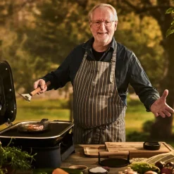 BBQ by Hellstrøm burgerpresse 10,5 cm svart