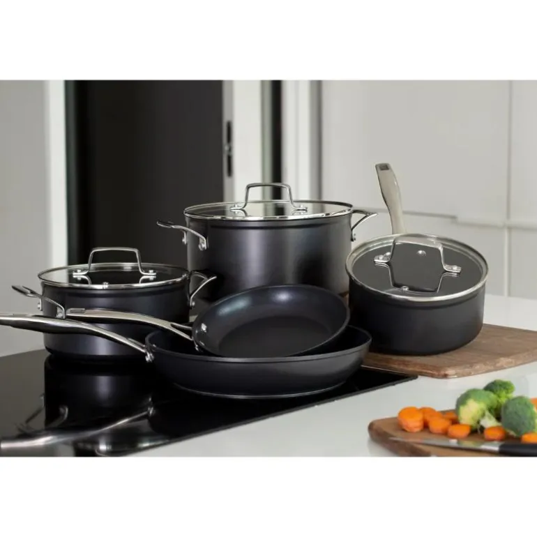 Black Line kasserolle 2L svart