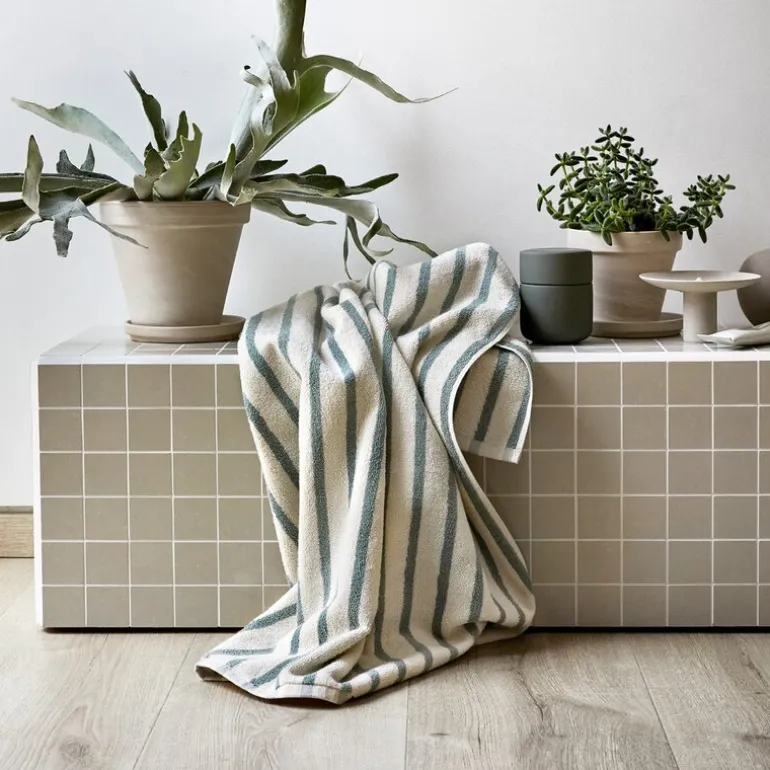 Everyday stripe håndkle 70x140 cm aqua