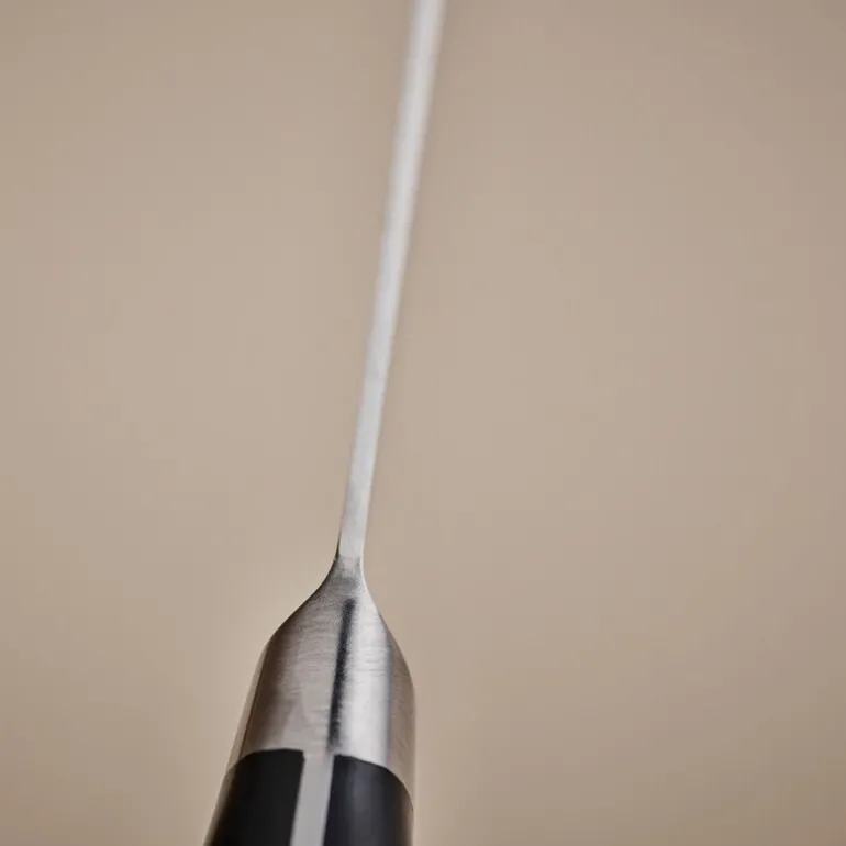 Master santokukniv med luftlommer 18 cm svart