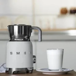 Melkeskummer MFF11 0,6L hvit