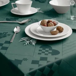 Natale juleduk i damask 150x270 cm grønn