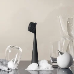Oppvaskbørste 23 cm svart