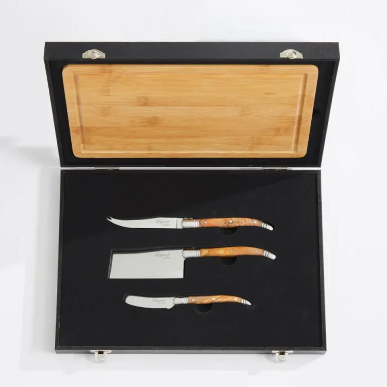 Ostebrett med 3 kniver i bambus