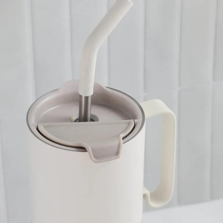 Rise Tumbler 77 cl med sugerørslokk Barely Blue