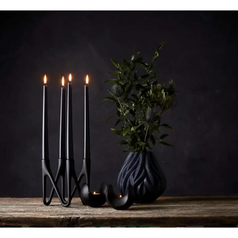 Roots lysestake Roots 4 armer svart