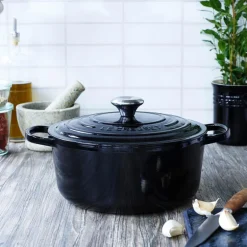 Signature støpejernsgryte rund 26 cm 5,3L black