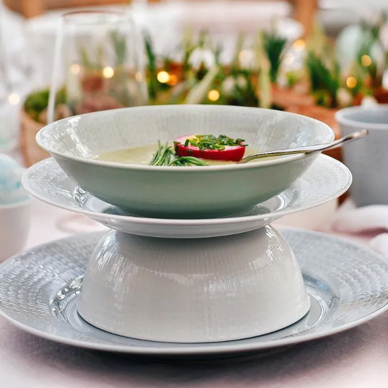 Swedish Grace dyp tallerken 25 cm is/grå