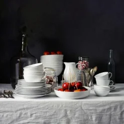 Swedish Grace ovalt fat 32 cm snø/hvit