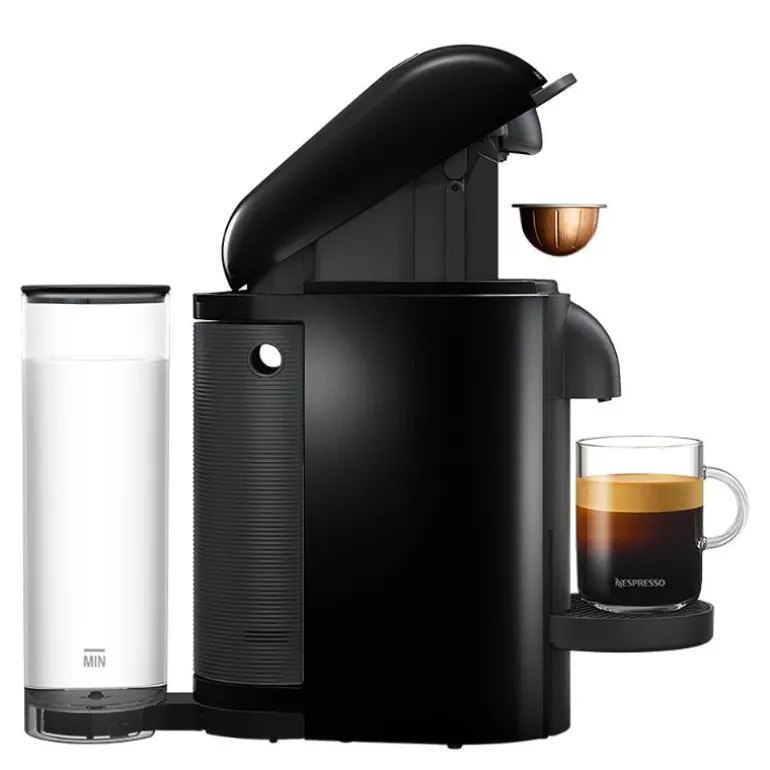 Vertuo Plus kaffemaskin GCB2 svart